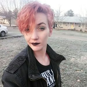 Meet your Posher, Sophie